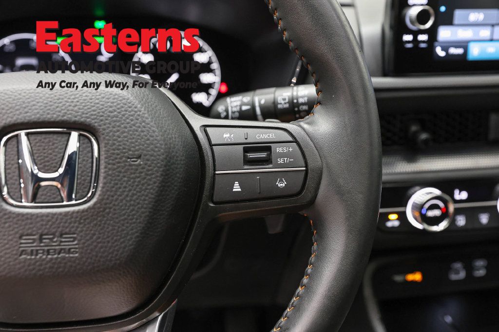 Used 2025 Honda CR-V Sport-L image 16