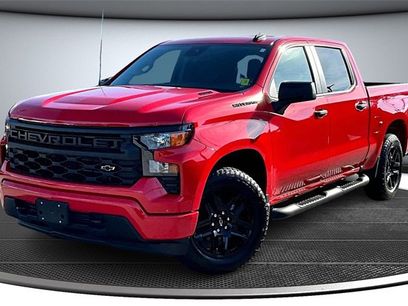 New 2026 Chevrolet Silverado 1500 Custom w/ LPO, Dark Essentials Package