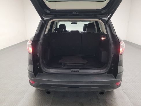 Used 2017 Ford Escape SE w/ Equipment Group 201A FWD image 29
