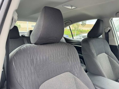 Used 2025 Toyota Camry LE FWD image 15