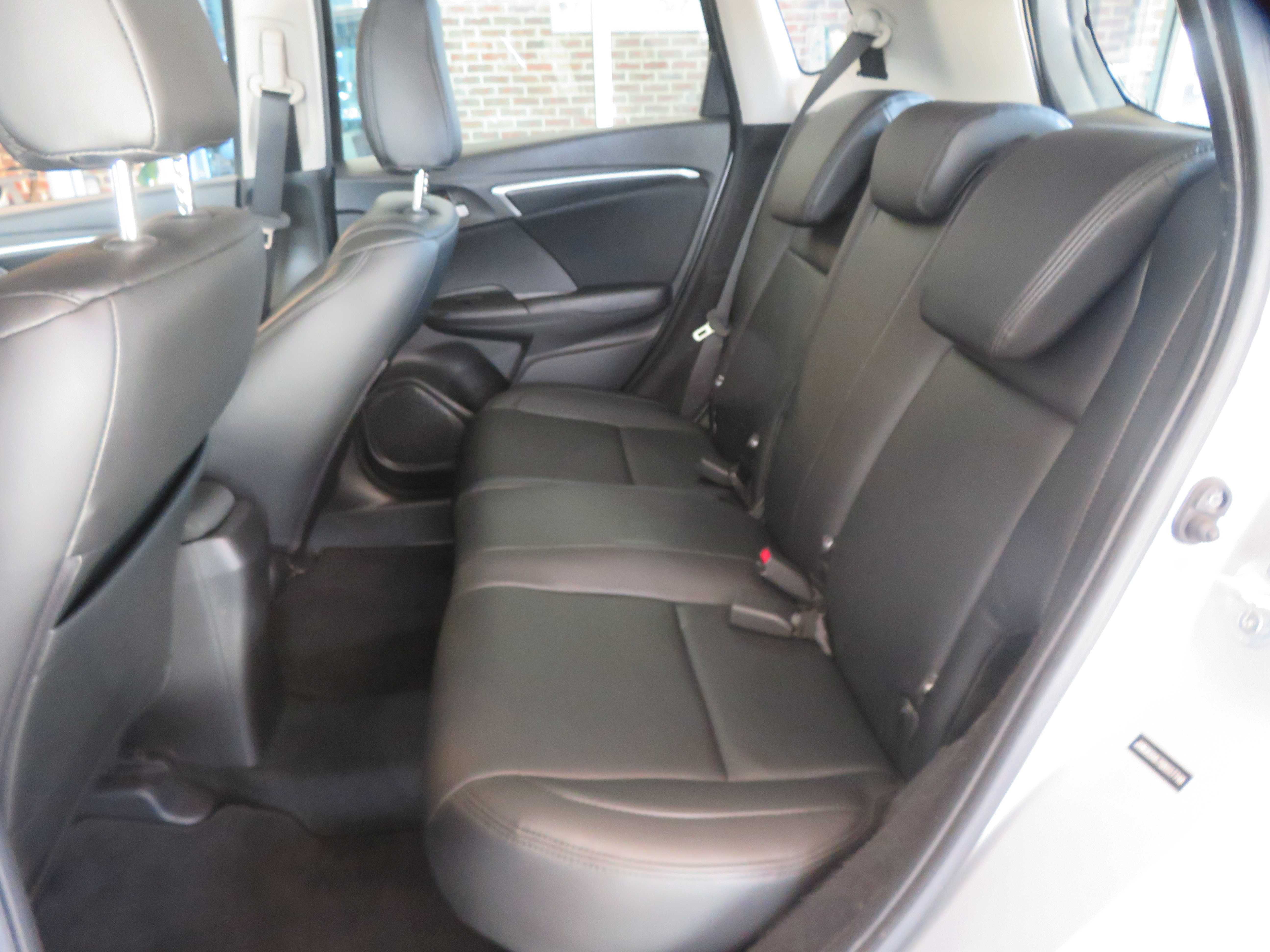 Used 2016 Honda Fit LX image 19