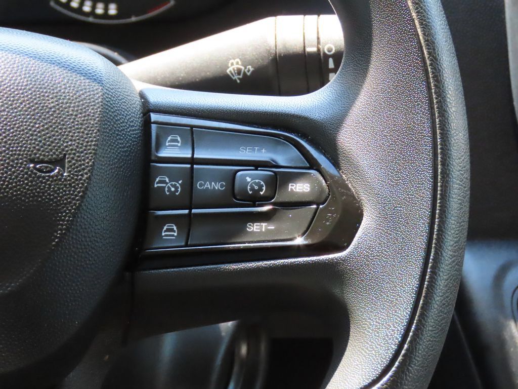Used 2025 RAM ProMaster 2500 w/ Convenience Group FWD image 39