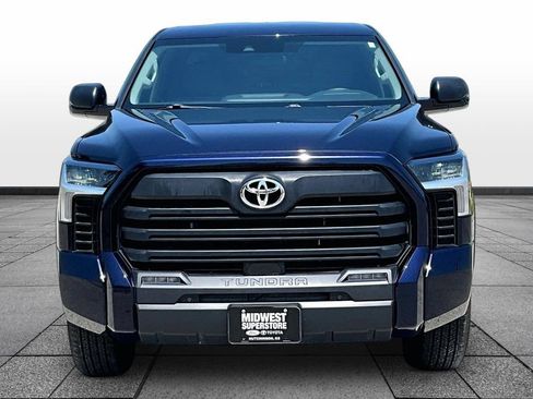 Used 2023 Toyota Tundra SR5 w/ SR5 Convenience Package AWD/4WD image 3