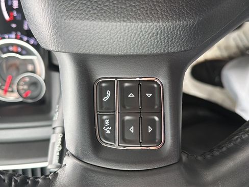 Used 2017 RAM 1500 Big Horn AWD/4WD image 14