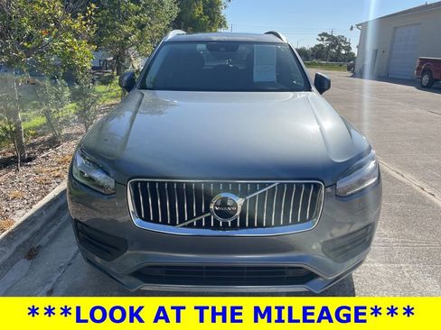 Used 2020 Volvo XC90 T5 Momentum w/ Protection Package Premier AWD/4WD image 2