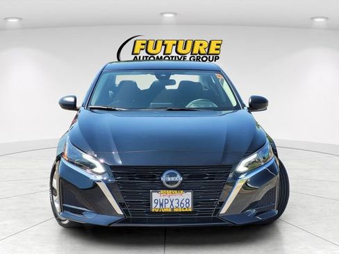 Certified 2025 Nissan Altima 2.5 S FWD image 2
