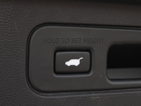 Used 2024 Honda Pilot Elite image 9