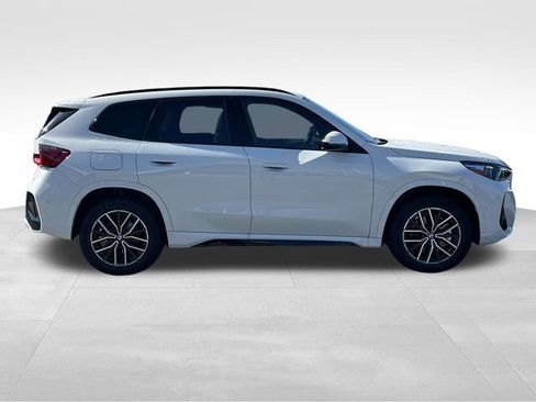 New 2026 BMW X1 xDrive28i AWD/4WD image 2