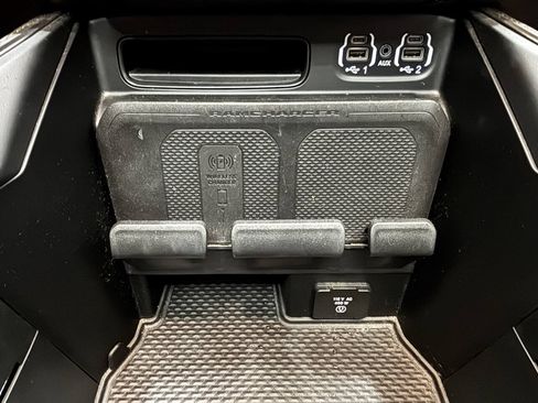 Used 2021 RAM 3500 Limited AWD/4WD image 31