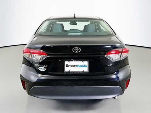 Used 2023 Toyota Corolla LE image 6