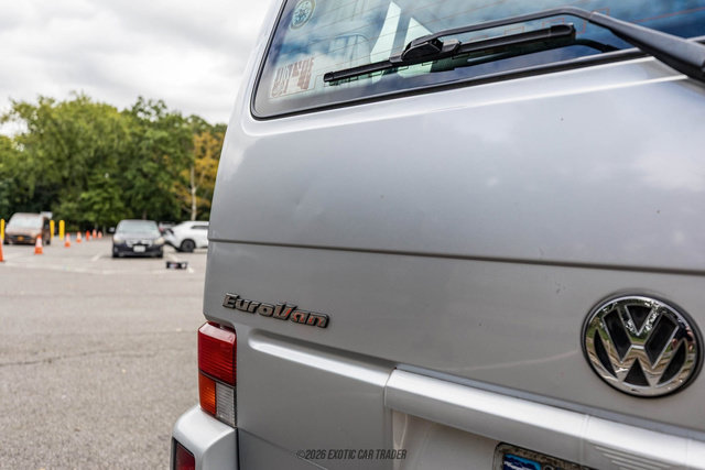 Used 2002 Volkswagen Eurovan MV FWD image 53