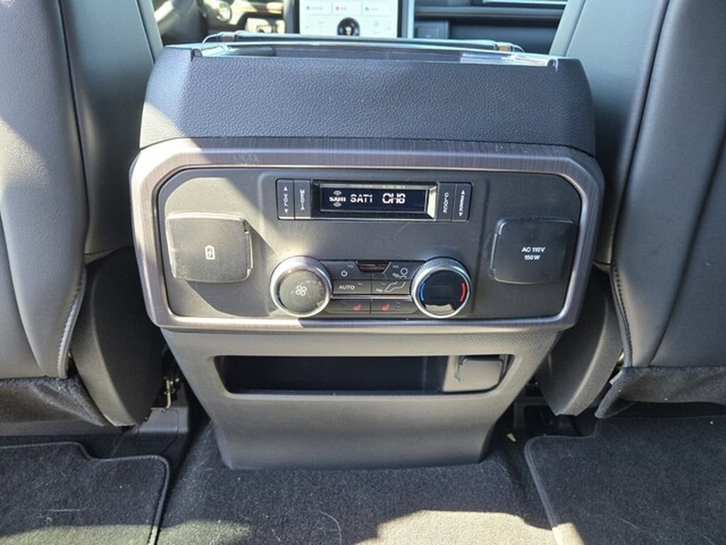 Certified 2024 Ford Expedition Platinum AWD/4WD image 14