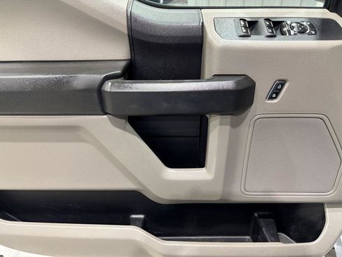 Used 2019 Ford F350 XL w/ Power Equipment Group RWD image 16