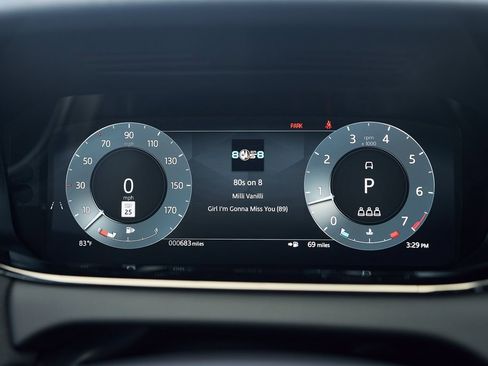 Used 2024 Land Rover Range Rover Evoque Dynamic SE image 44