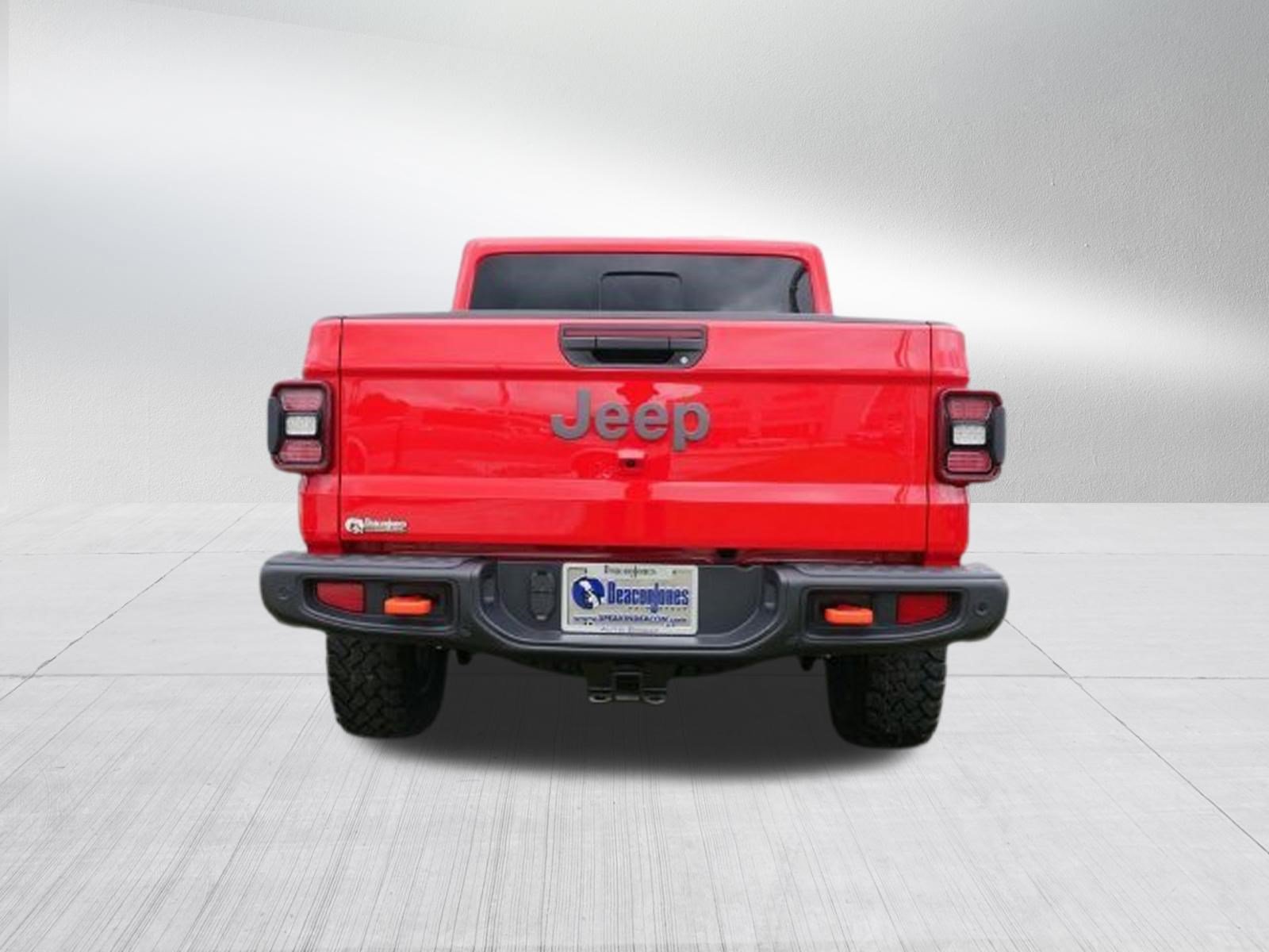 Used 2025 Jeep Gladiator Mojave AWD/4WD image 3