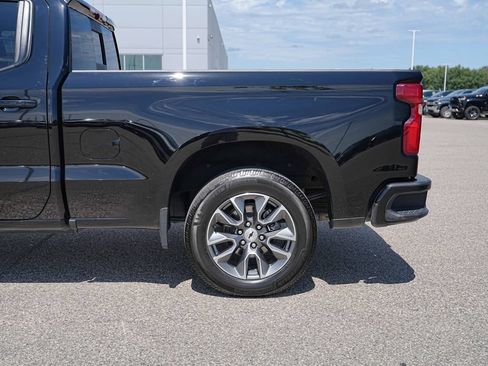 Used 2025 Chevrolet Silverado 1500 RST AWD/4WD image 12