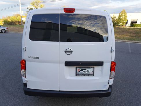 Used 2017 Nissan NV200 S w/ Cruise Control Package image 6