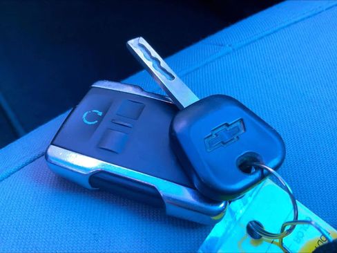 Used 2017 Chevrolet Colorado W/T image 15