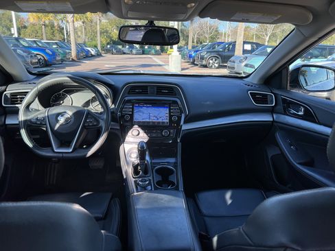 Used 2017 Nissan Maxima 3.5 SV image 29
