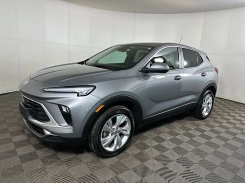 Used 2024 Buick Encore GX Preferred w/ Comfort Package image 7