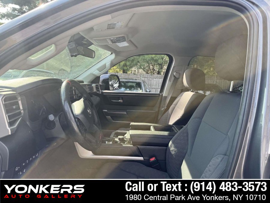 Used 2022 Toyota Tundra SR5 AWD/4WD image 13