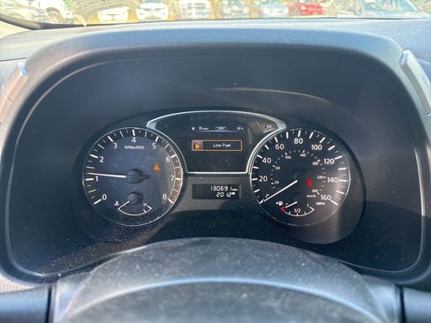 Used 2014 Nissan Pathfinder Platinum w/ Platinum Premium Package image 7