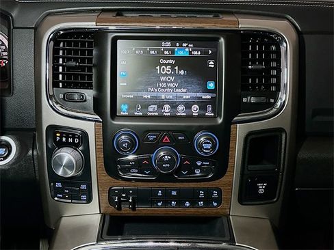 Used 2017 RAM 1500 Laramie w/ Convenience Group image 11