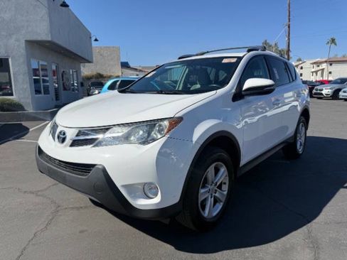 Used 2013 Toyota RAV4 XLE FWD image 7