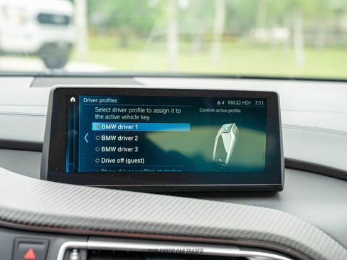 Used 2019 BMW i8 Coupe image 37