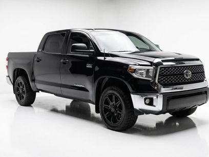 Used 2019 Toyota Tundra SR5 w/ SR5 Upgrade Package
