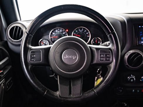Used 2017 Jeep Wrangler Sport w/ Quick Order Package 24S AWD/4WD image 37