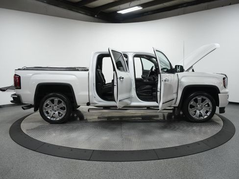 Used 2018 GMC Sierra 1500 Denali w/ Denali Ultimate Package image 13