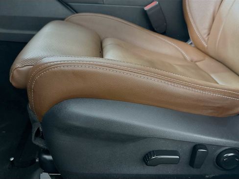 Used 2022 Subaru Outback Touring XT image 18