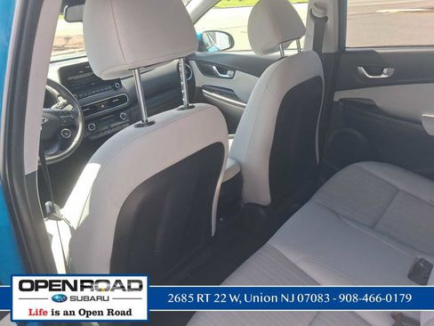 Used 2023 Hyundai Kona SEL w/ Convenience Package AWD/4WD image 11