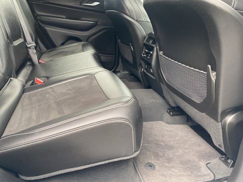 Used 2024 Jeep Grand Cherokee Altitude image 15