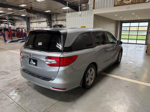 Used 2020 Honda Odyssey EX image 6