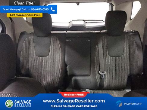 Used 2017 Chevrolet Equinox LT w/ Convenience Package AWD/4WD image 13