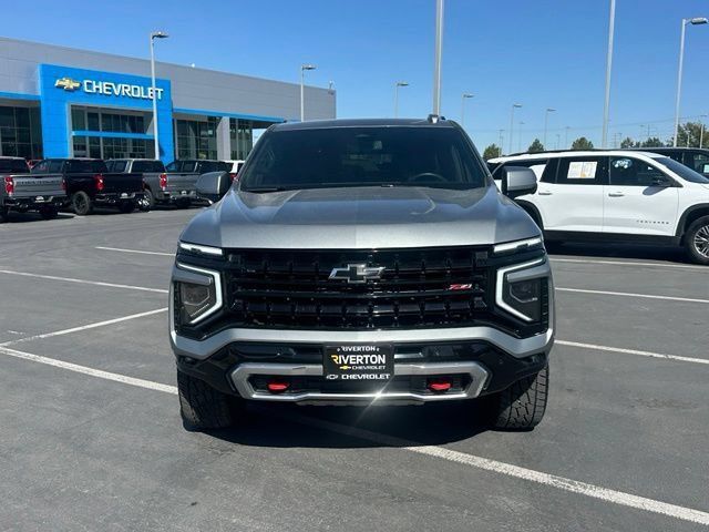 Certified 2025 Chevrolet Suburban Z71 AWD/4WD image 11