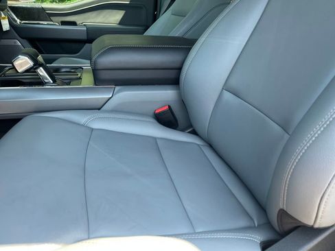 New 2025 Ford F150 Lightning Flash image 18