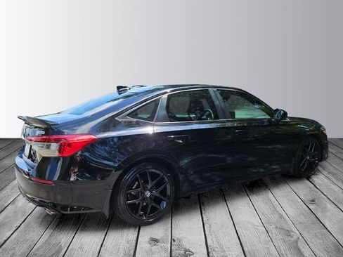 Used 2024 Honda Civic Sport image 5