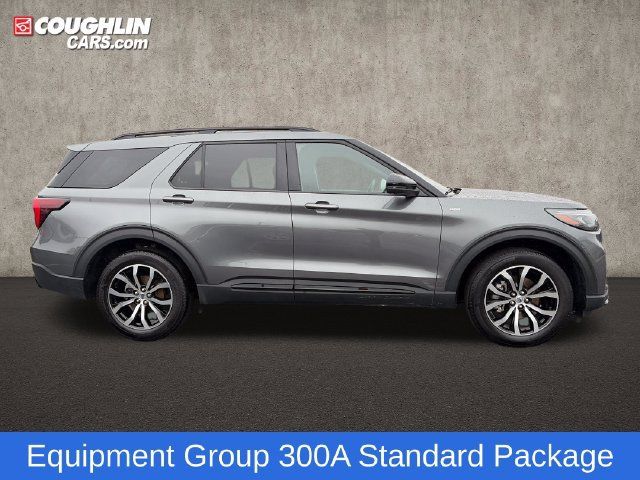 Used 2026 Ford Explorer ST-Line AWD/4WD image 11