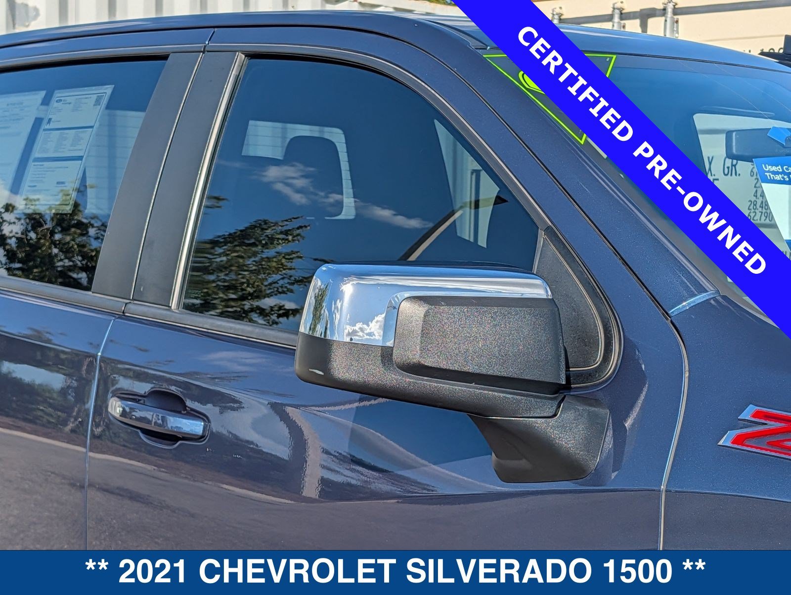 Used 2021 Chevrolet Silverado 1500 LT AWD/4WD image 11