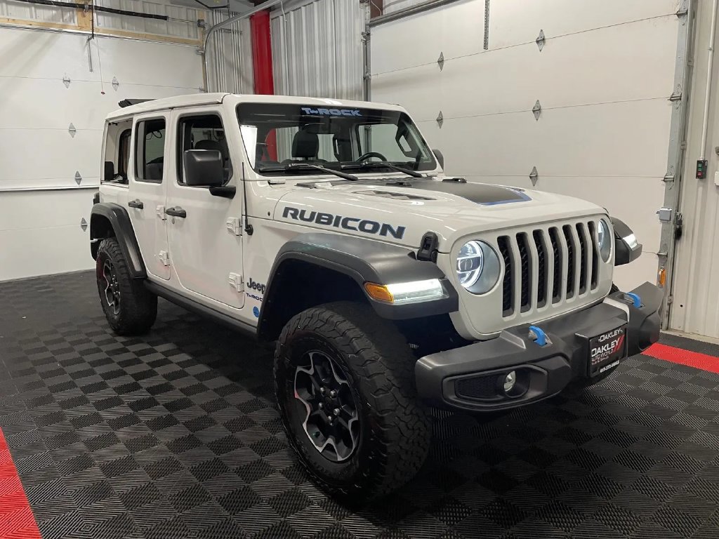 Used 2022 Jeep Wrangler Unlimited Rubicon 4xe AWD/4WD image 4
