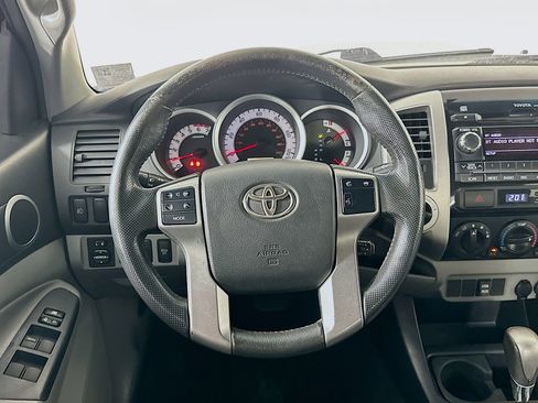 Used 2012 Toyota Tacoma 4x4 Double Cab w/ TRD Sport Pkg image 17