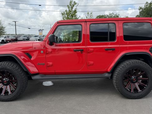 Used 2024 Jeep Wrangler Unlimited Rubicon 392 AWD/4WD image 8
