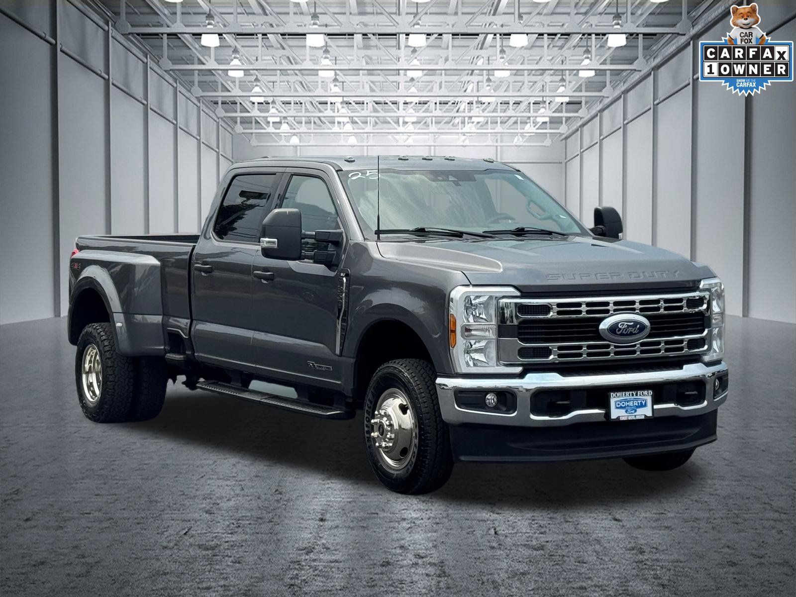 Used 2024 Ford F350 XLT AWD/4WD image 4