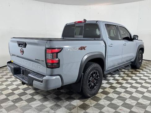 Used 2022 Nissan Frontier PRO-4X w/ Pro-4X Premium Package AWD/4WD image 3
