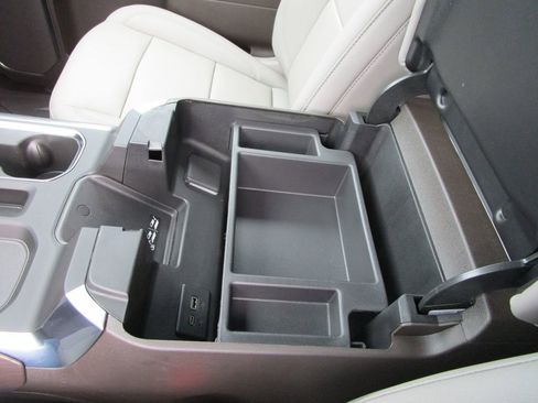 New 2026 GMC Sierra 1500 SLT w/ SLT Premium Plus Package image 45