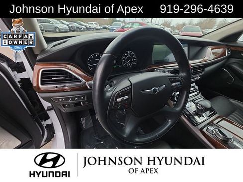 Used 2017 Genesis G90 3.3T Premium image 28