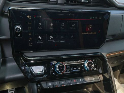 New 2026 GMC Sierra 2500 AT4 w/ Technology Package AWD/4WD image 38